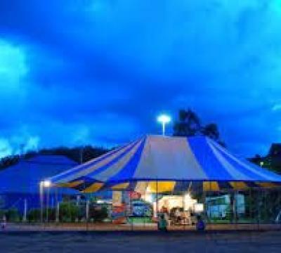 Circo Laheto inaugura nova lona com presença de personalidades de Goiânia